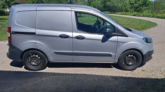 Ford Transit Courier