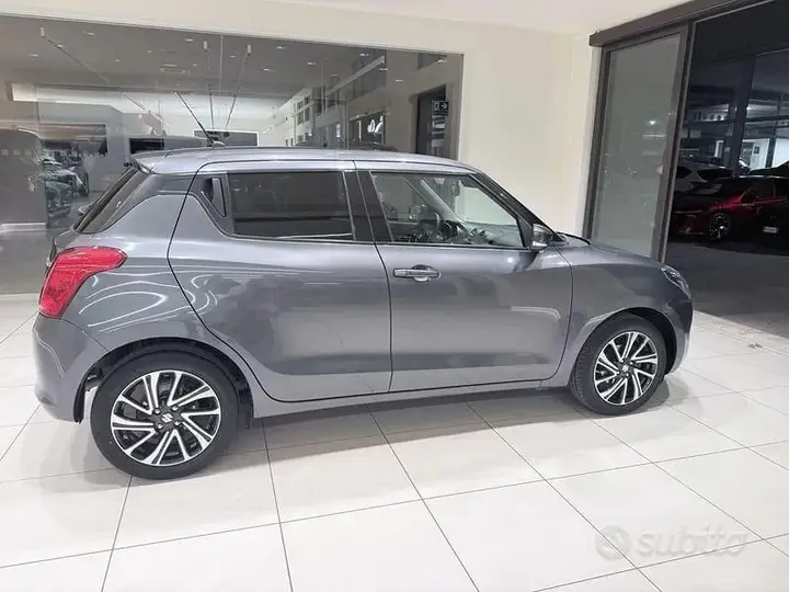 Suzuki Swift 2023 photo 4