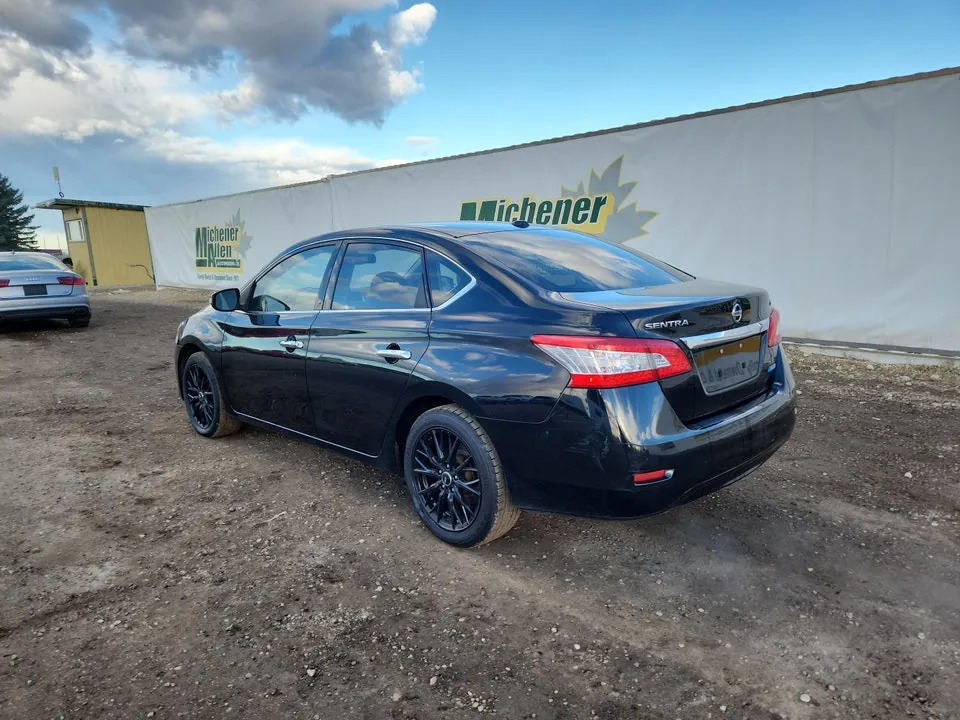 Nissan Altima 2015 photo 3