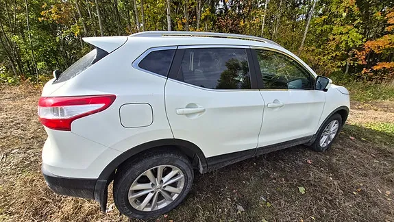 Nissan Qashqai 2015 photo 3