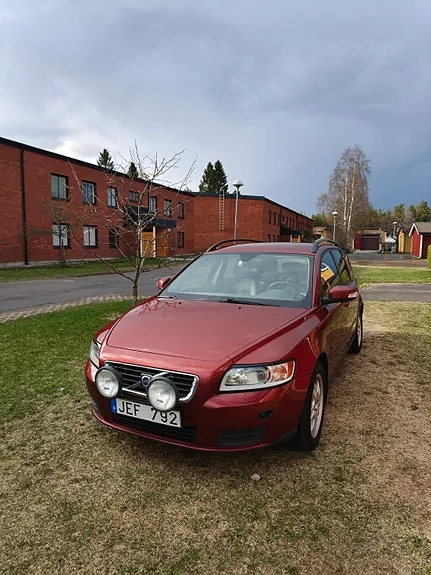 Volvo V50
