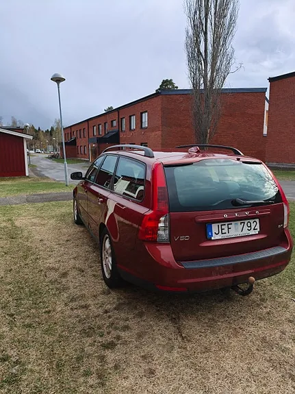 Volvo V50 2009 photo 2
