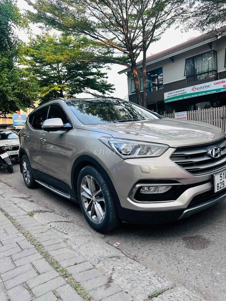 Hyundai Santa Fe 2017 photo 3