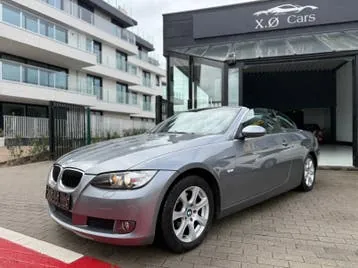 BMW 320I