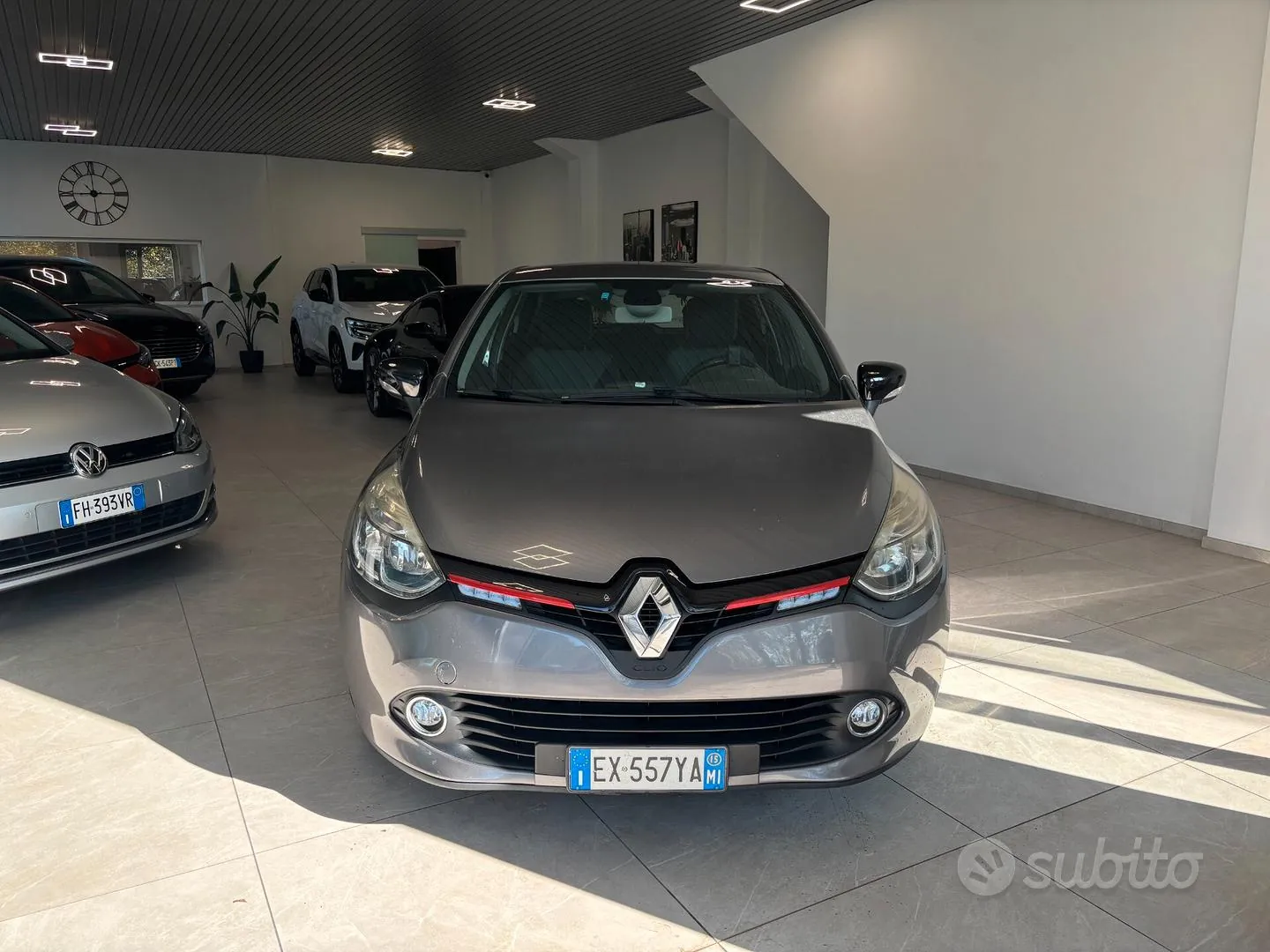 Renault Clio 2015 photo 2
