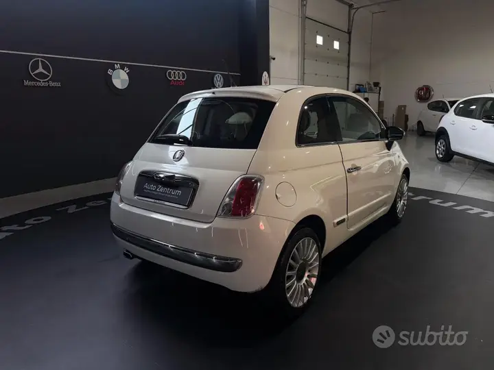 Fiat 500 2010 photo 2