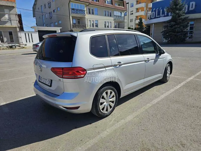 Volkswagen Touran 2016 photo 3