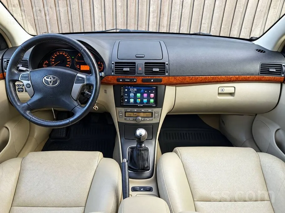 Toyota Avensis 2006 photo 5