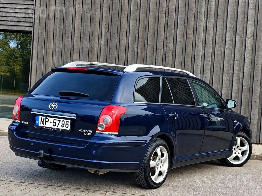 Toyota Avensis 2006 photo 3