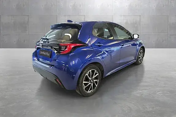 Toyota Yaris 2023 photo 5