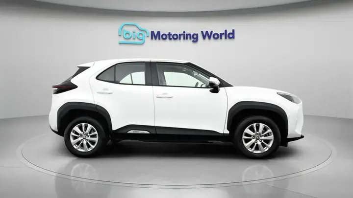 Toyota Yaris Cross 2023 photo 5