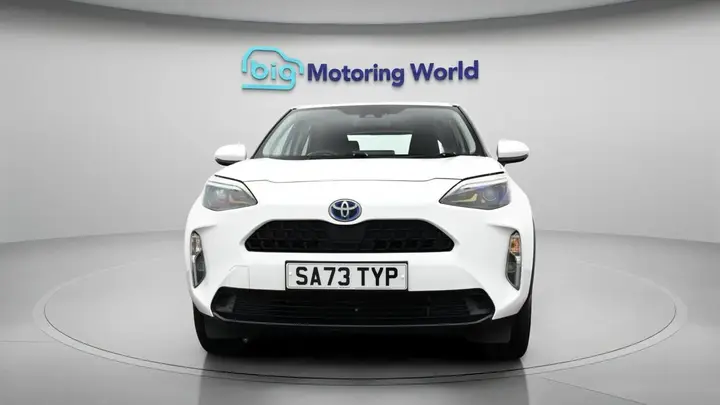 Toyota Yaris Cross 2023 photo 3