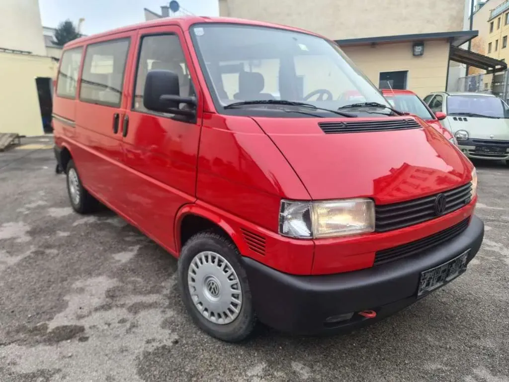 Volkswagen T4 1998 photo 3