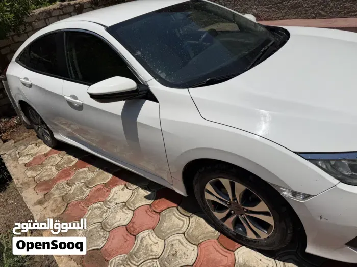 Honda Civic 2017 photo 3