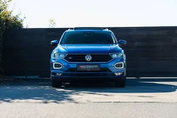 Volkswagen T-Roc 2019 photo 2
