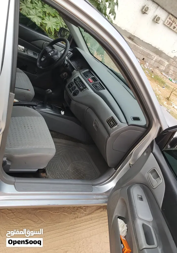 Mitsubishi Lancer 2007 photo 2