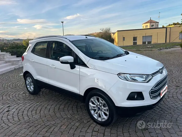 Ford Ecosport 2016 photo 4