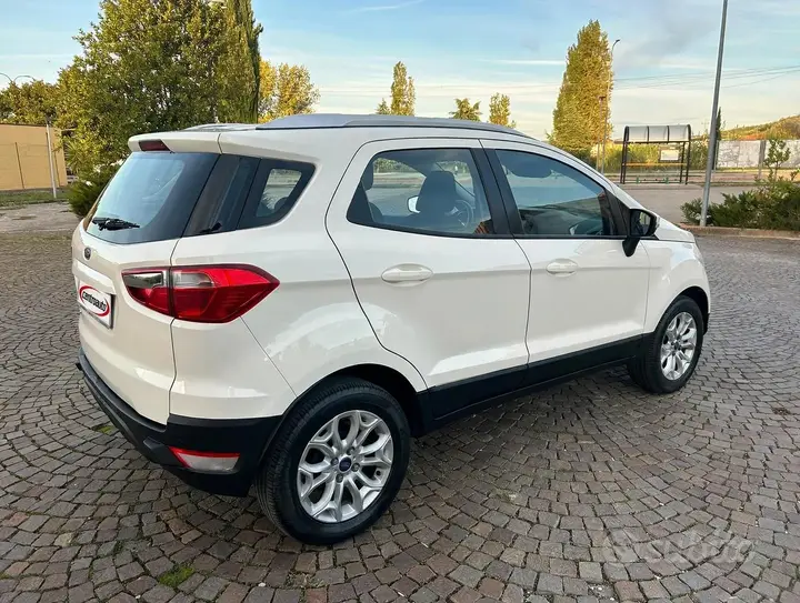 Ford Ecosport 2016 photo 5