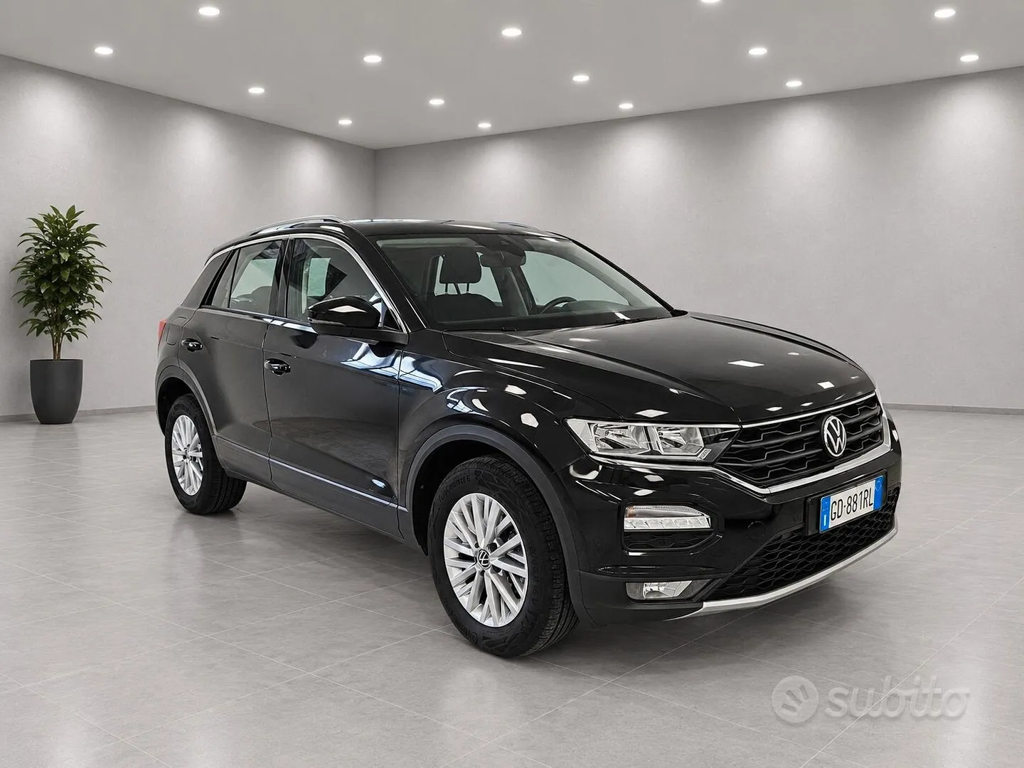 Volkswagen T-Roc 2021 photo 2