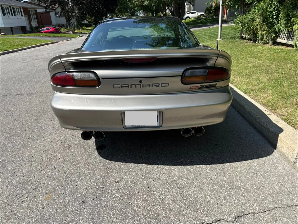 Chevrolet Camaro 2002 photo 3