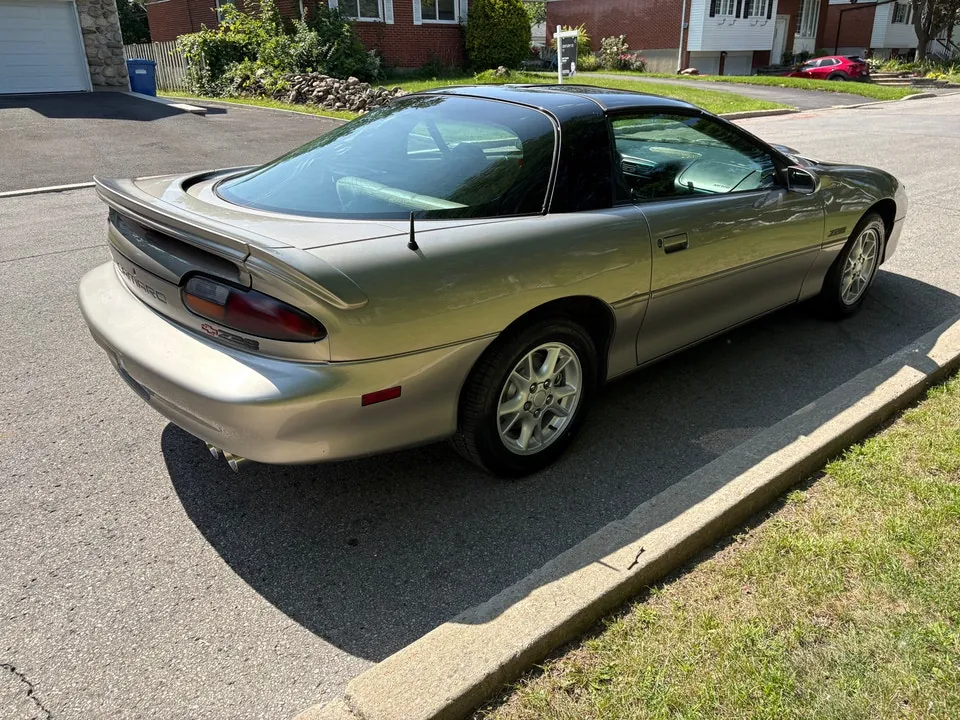 Chevrolet Camaro 2002 photo 4