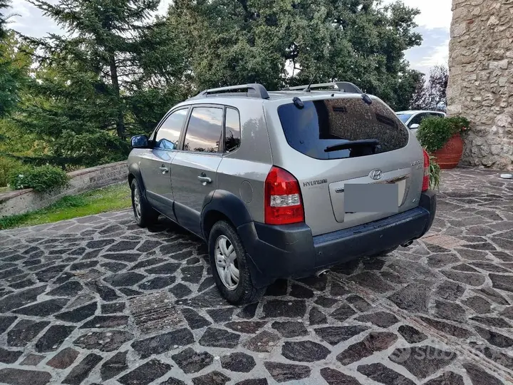 Hyundai Tucson 2010 photo 3