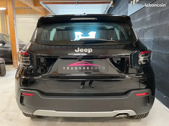 Jeep Avenger 2025 photo 4