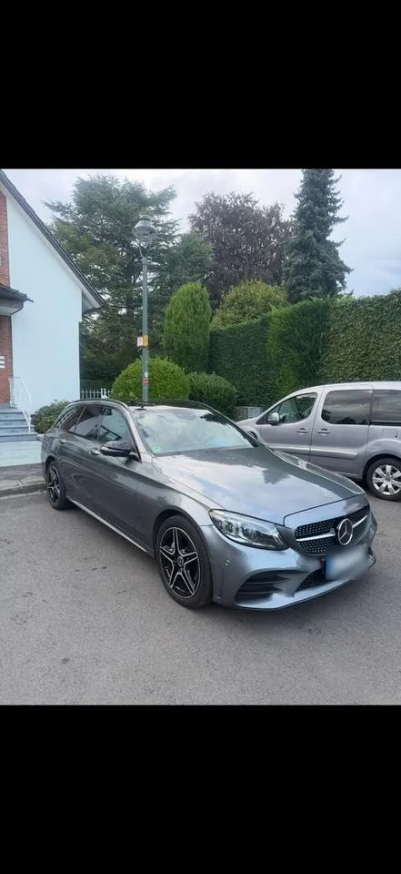 Mercedes-Benz C 220 D