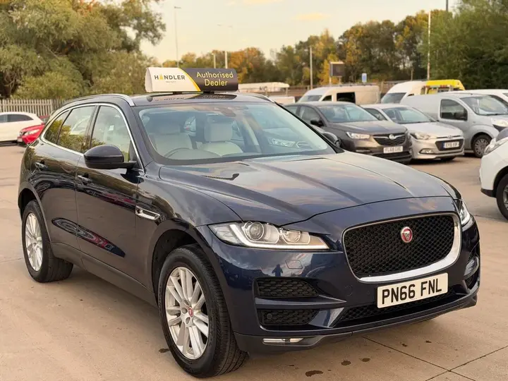 Jaguar F-Pace