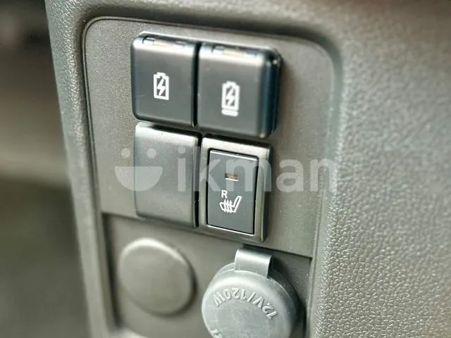 Suzuki Wagon R 2025 photo 5