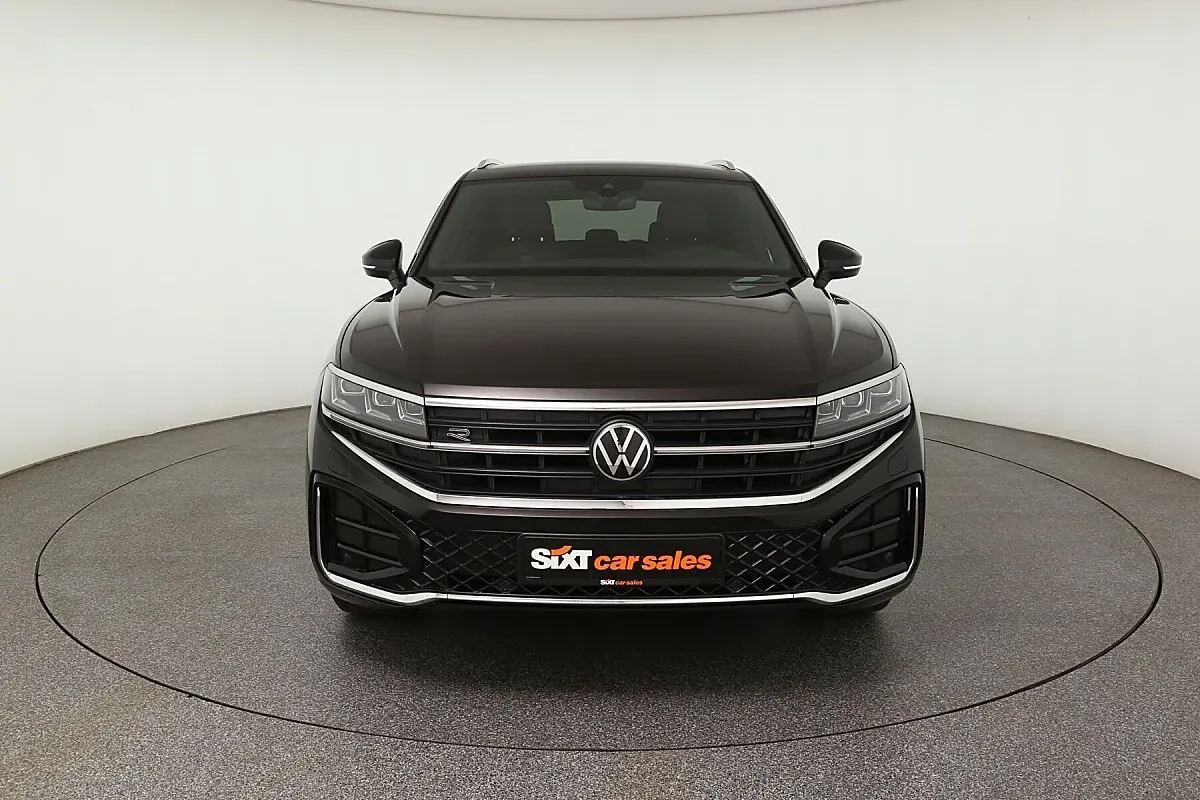 Volkswagen Touareg 2025 photo 2