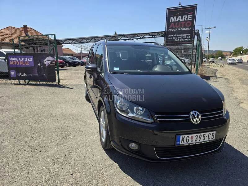 Volkswagen Touran 2011 photo 5
