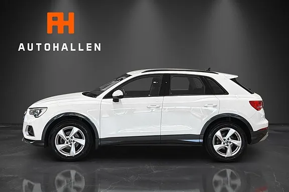 Audi Q3 2021 photo 2
