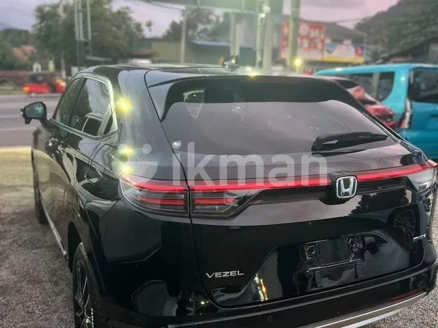 Honda Vezel 2024 photo 2