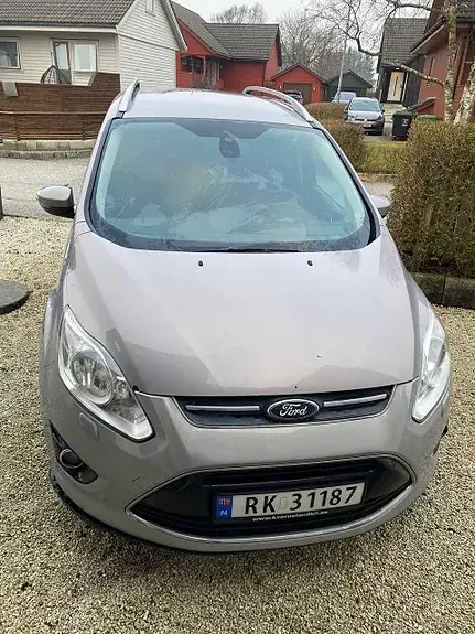 Ford Grand C-Max 2011 photo 2