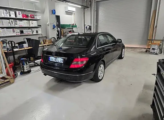 Mercedes-Benz C 200 D 2008 photo 4