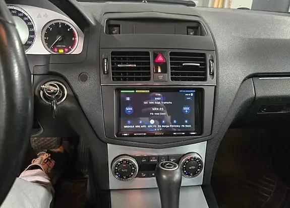 Mercedes-Benz C 200 D 2008 photo 5