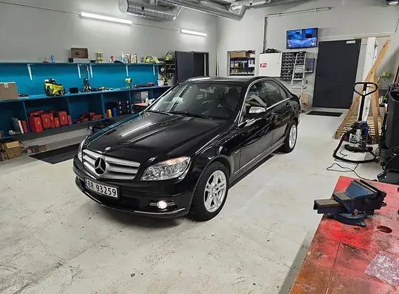 Mercedes-Benz C 200 D 2008 photo 2
