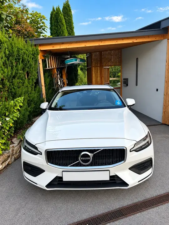 Volvo V60 2019 photo 3