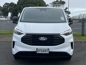 Ford Transit 2024 photo 3