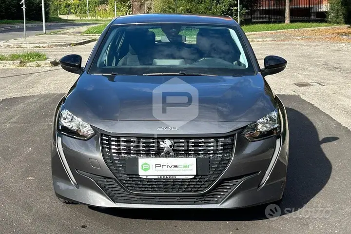 Peugeot 208 2023 photo 2