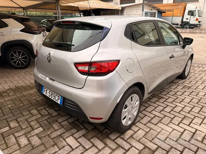 Renault Clio 2017 photo 5