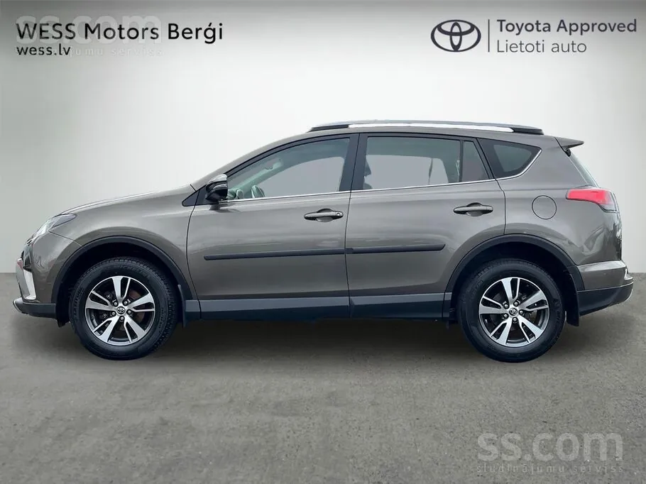 Toyota Rav4 2018 photo 3