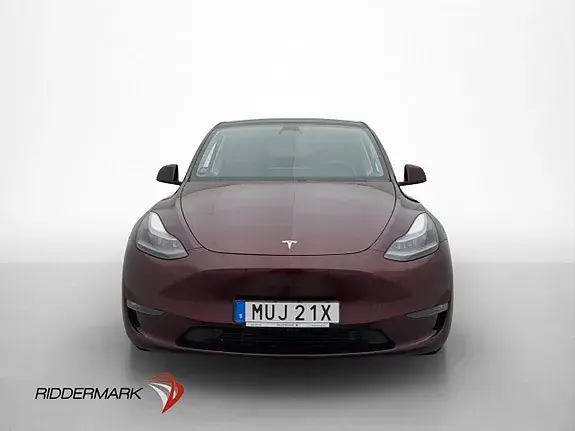 Tesla Model Y 2023 photo 2