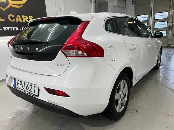 Volvo V40 2015 photo 4