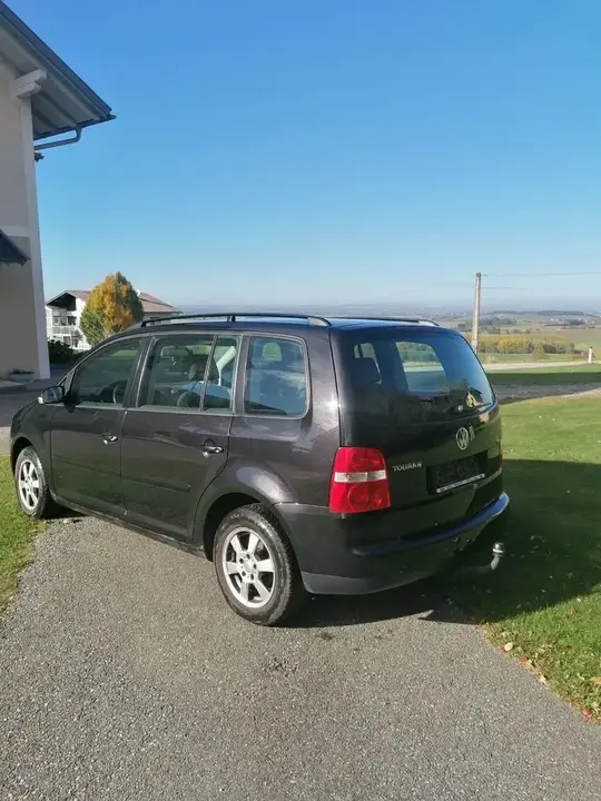 Volkswagen Touran 2003 photo 3