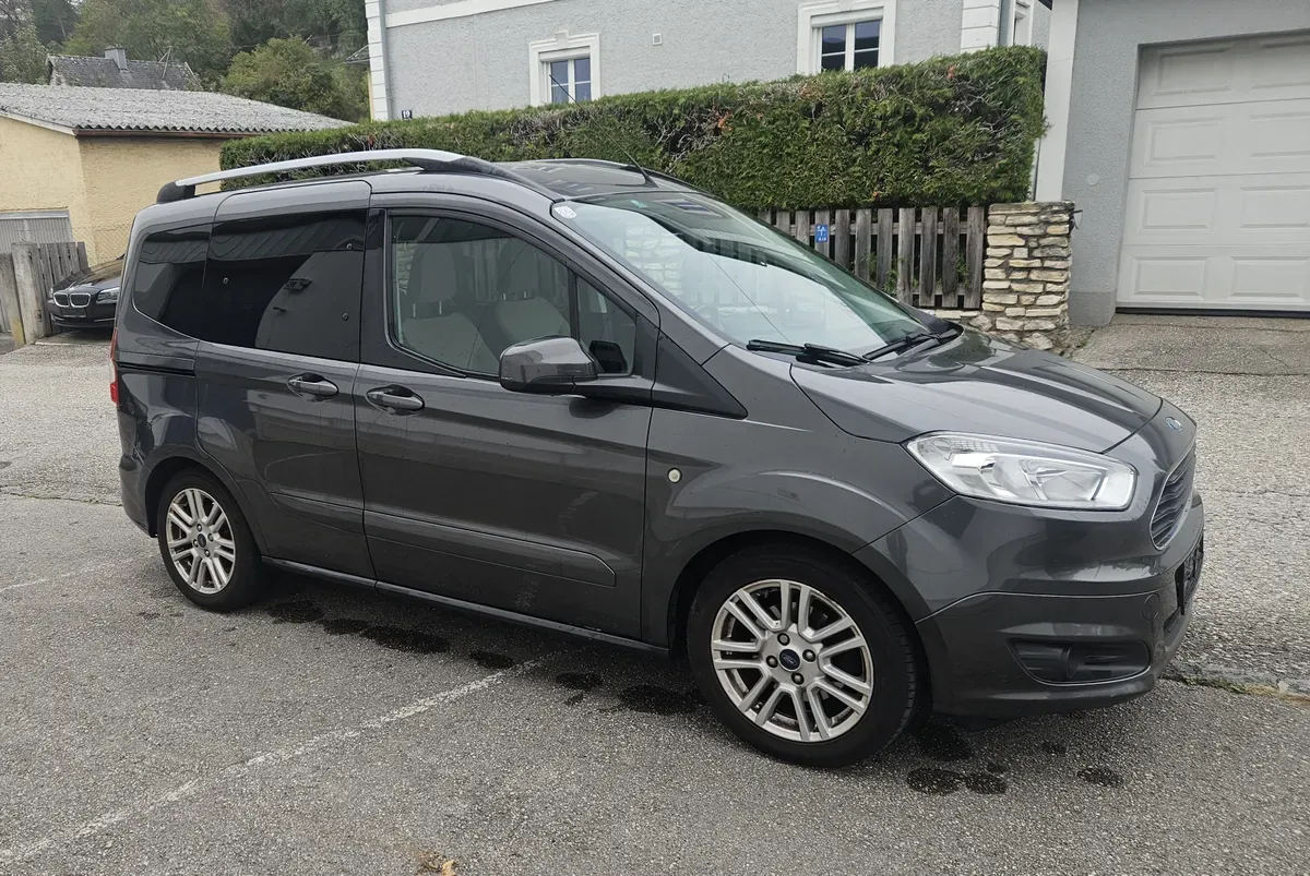 Ford Tourneo