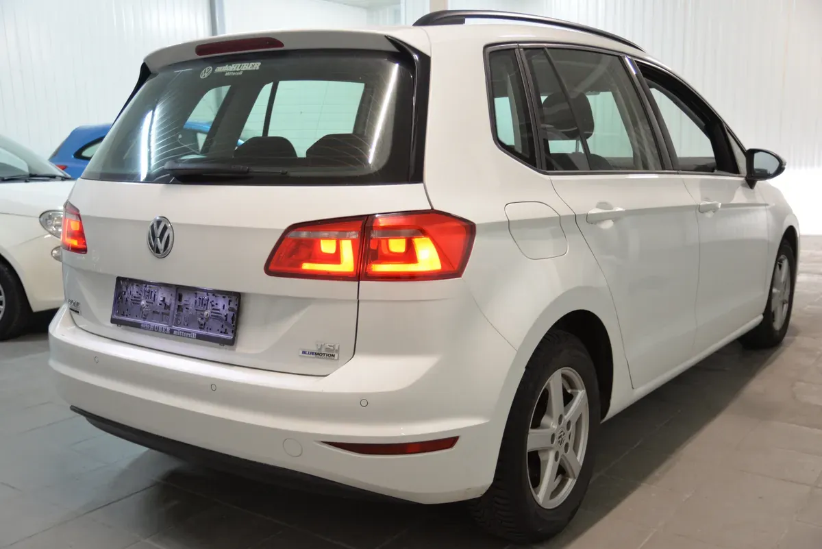 Volkswagen Golf 2015 photo 3