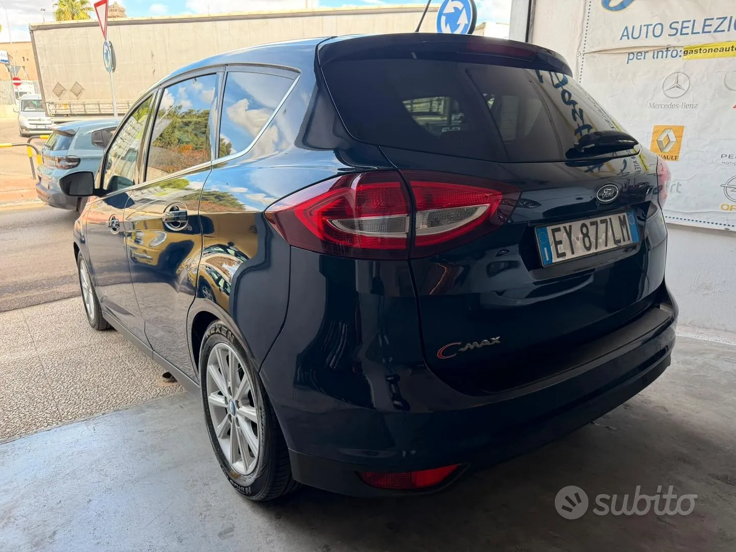 Ford C-Max 2015 photo 4