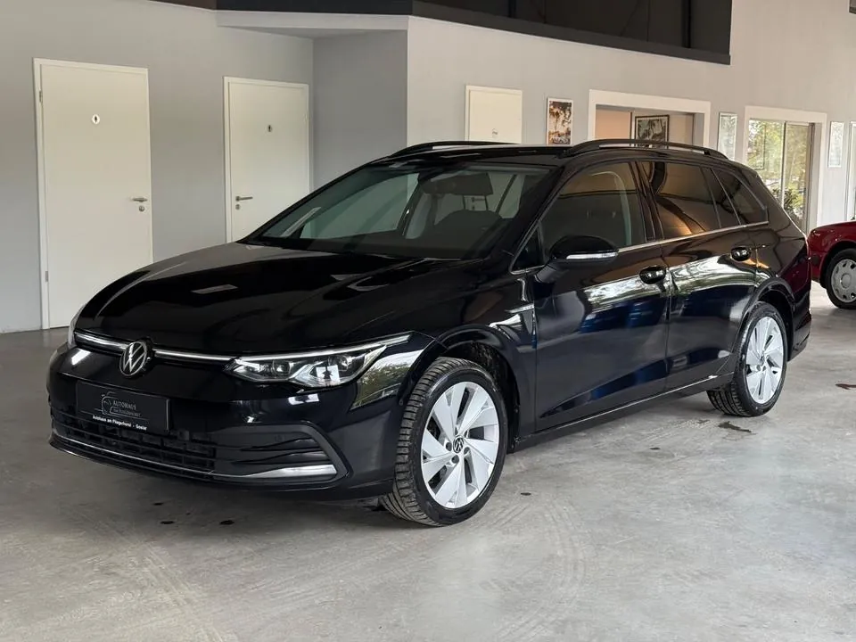 Volkswagen Golf Viii